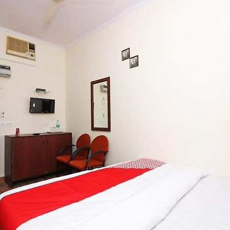 Oyo 14179 Panchvati Hotel Дехрадун Екстериор снимка