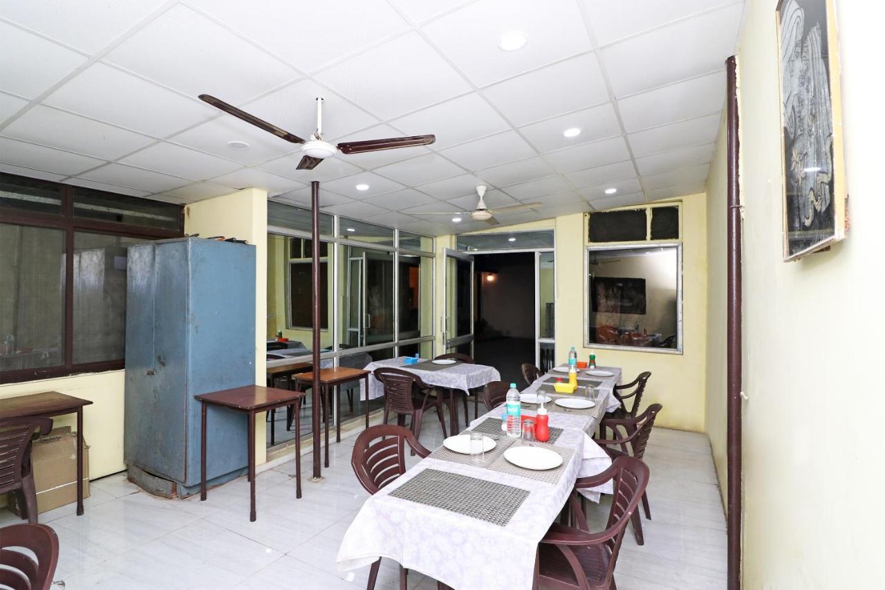Oyo 14179 Panchvati Hotel Дехрадун Екстериор снимка